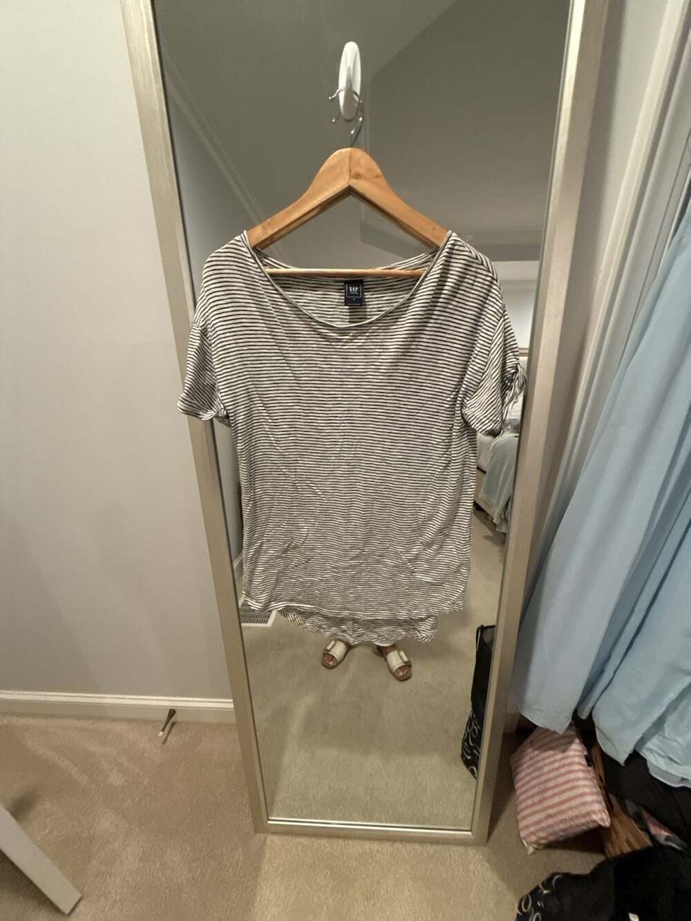 Gap Maternity Black and White Striped Short Sleeve T-Shirt Size M